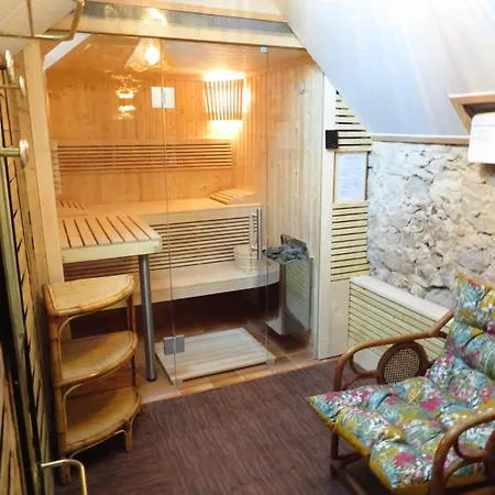 D'hote La Linoterie - Sauna Privatif Отель типа 