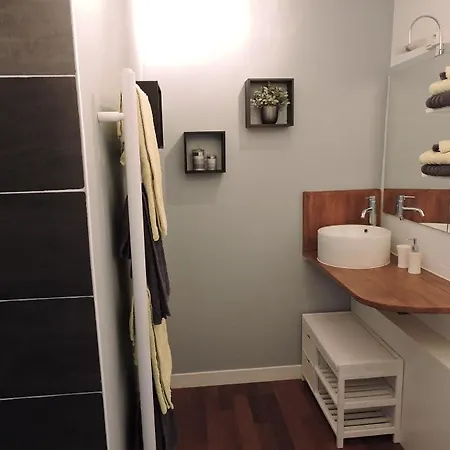 D'hote La Linoterie - Sauna Privatif Bed & Breakfast 3*